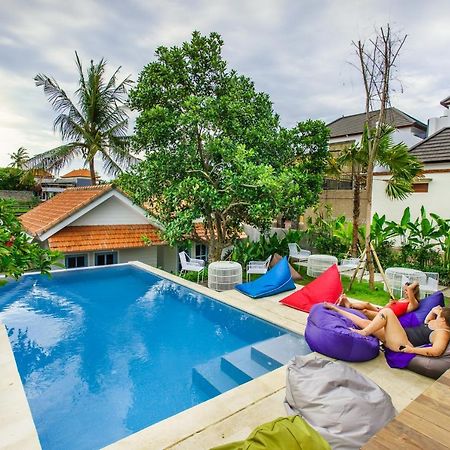 Angels Boutique Hostel Canggu  Ngoại thất bức ảnh