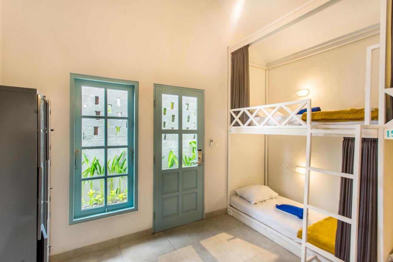 Angels Boutique Hostel Canggu  Ngoại thất bức ảnh