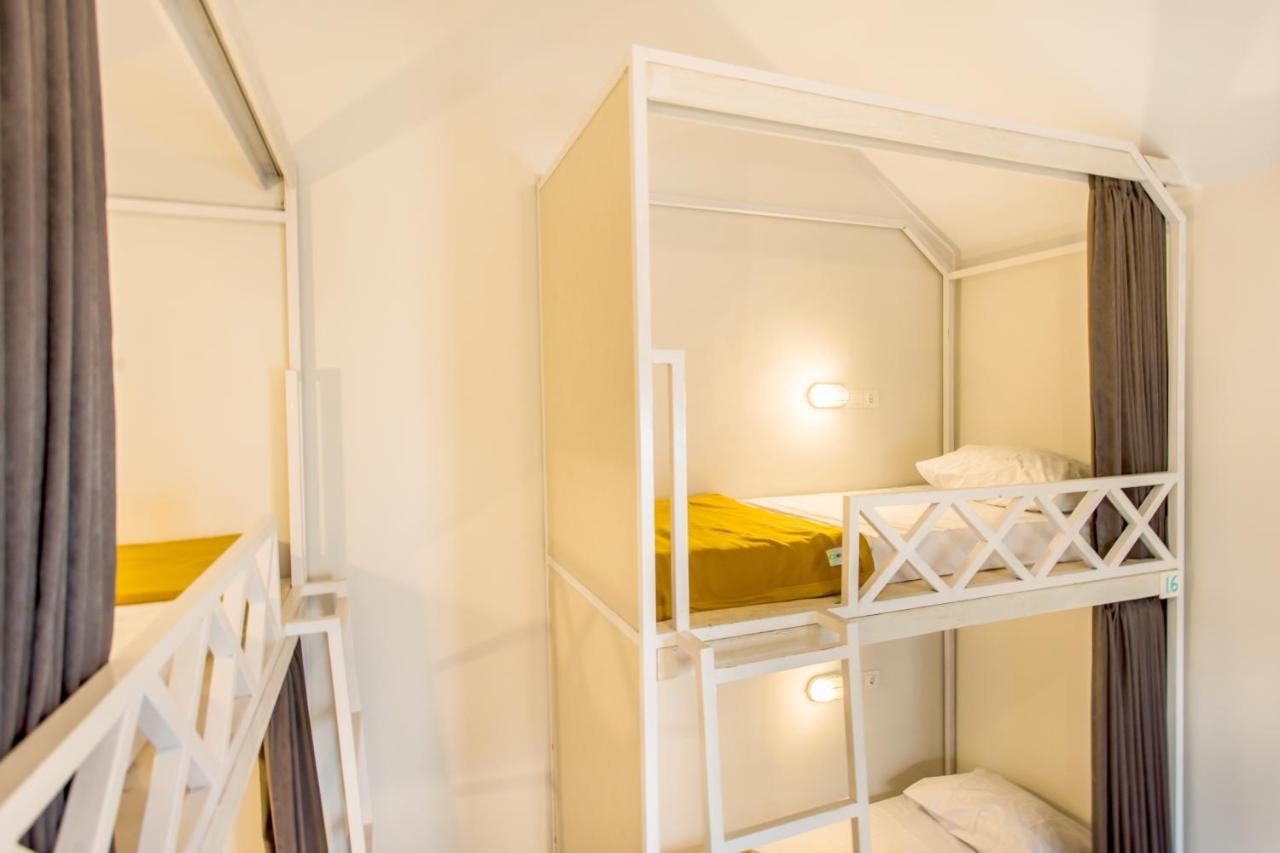 Angels Boutique Hostel Canggu  Ngoại thất bức ảnh