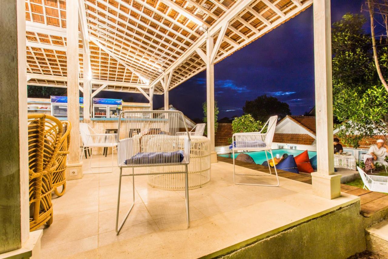 Angels Boutique Hostel Canggu  Ngoại thất bức ảnh