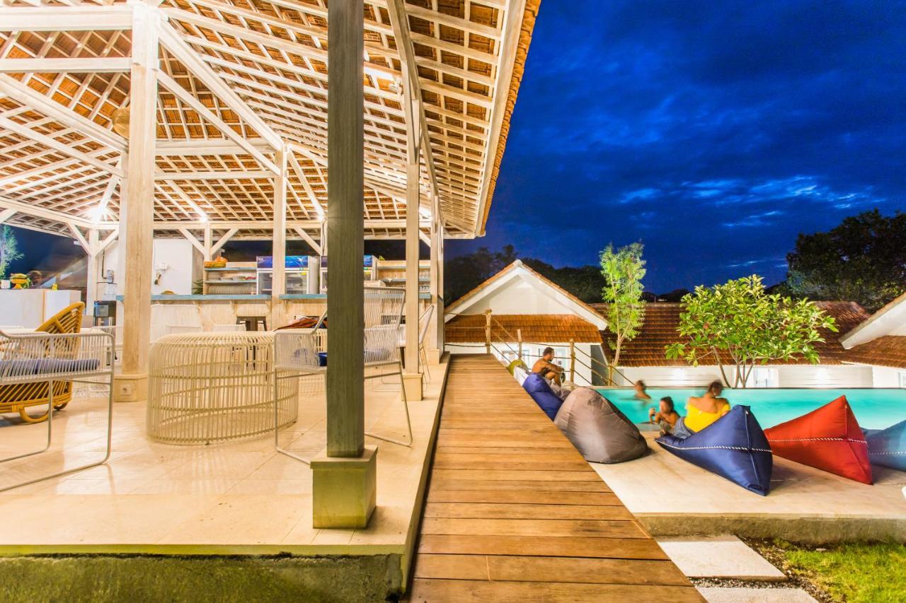 Angels Boutique Hostel Canggu  Ngoại thất bức ảnh